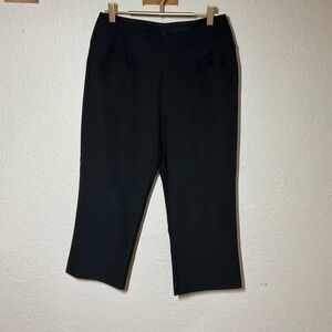 Puma Black Capri Leggings Size L Athletic Yoga Pants Pockets